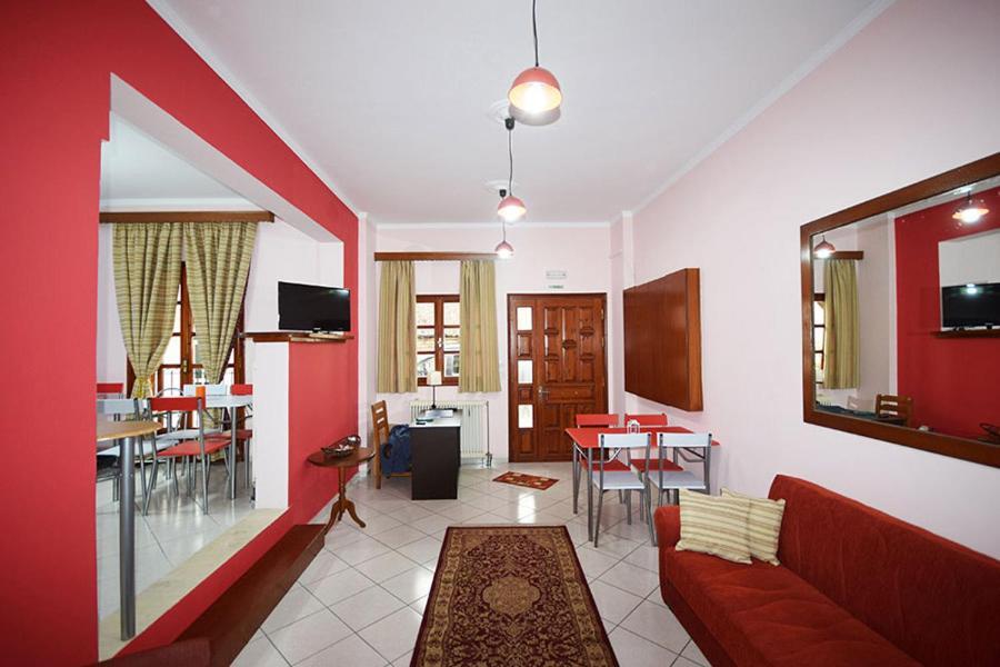 Sfaragoulias Inn Kalavryta Exterior foto